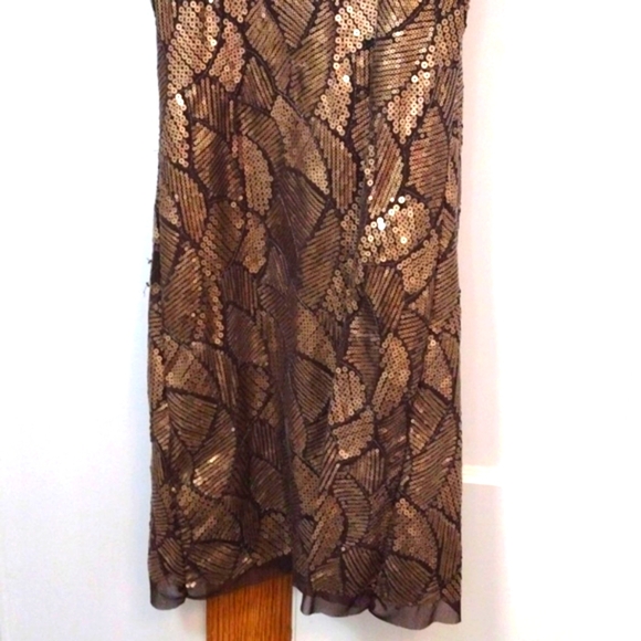 Bodycon Chelsea & Violet Dress Size Medium Gold & Brown Sequins - Picture 8 of 12